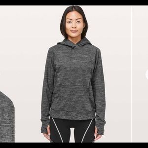 Lululemon Scuba pullover / dark heathered grey /